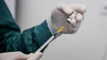 فرمانده دانشگاه علوم پزشکی بقیه‌الله: ۲ میلیون دوز واکسن “نورا” در انبار مانده است