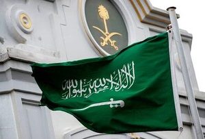 اخبار ضد و نقیض از ترور سفیر عربستان در لبنان/ ماجرای تیراندازی در سفارت چه بود؟
