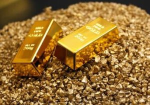 دلار، طلا را به عقب نشینی وا داشت