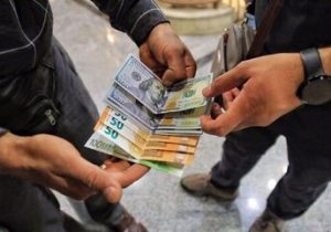 نظر نوبخت درباره سقف افزایش نرخ دلار/ گفته بودیم اگر توافق نشود، سال ۱۴۰۴ نرخ ارز به چه عددی میرسد!