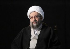 دو سوال مهم از آملی لاریجانی/ مرد مومن! بعد از ۲۳۰۰ روز، تازه می گویید نه تعجیل می کنیم نه تعلل؟/ اعضا در ۷ سال هنوز نتوانسته‌اند لوایح را بخوانند؟