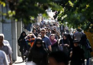 مخاطب اینفلوئنسرها از دکتر سروش در فضای مجازی بیشتر است/ حذف گفتمان رقیب؛ حاکمیت ارتباط گروه‌های مرجع را با جامعه قطع کرد