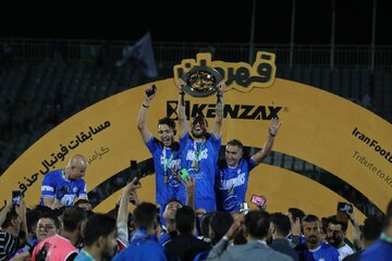 ۳۹ عدد جدید تاریخ استقلال؛ مجتبی آبی‌ها را به پرسپولیس رساند!
