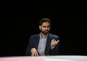 انتقاد تند از امیرحسین ثابتی در رسانه اصولگرا/ دوست داری راجع به هر چیزی حرف بزنی/ تقسیم بندی ات از مردم معیوب و انحرافی است