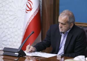 پیشنهاد روزنامه هم‌میهن به پزشکیان: برخی اعضای دولت را تغییر دهید، قبل از اینکه مخالفان آن را به شما تحمیل کنند