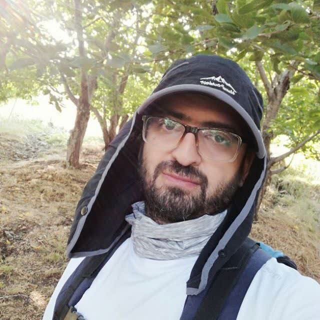 نیما رجب پور