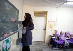 خبر مهم برای معلمان بازنشسته/ مرحله دوم متناسب‌سازی سال ۱۴۰۰  با حقوق این ماه پرداخت می‌شود