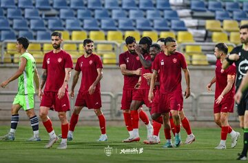 هاشمیان نظم و دیسیپلین آلمانی دارد/ پرسپولیس یک مدافع میانی و یک مهاجم کارآمد می خواهد