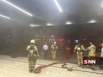 آتش‌سوزی در برج ۲۵ طبقه در تهران