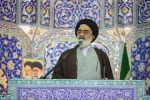 امام جمعه قم: عده ای پیشنهاد ملاقات رئیس جمهور با قاتلان ملت را مطرح کردند اما رهبری قاطعانه در برابر آنها ایستاد