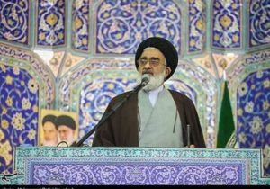 امام جمعه قم: عده ای پیشنهاد ملاقات رئیس جمهور با قاتلان ملت را مطرح کردند اما رهبری قاطعانه در برابر آنها ایستاد