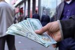 قیمت دلار، یورو و سایر ارزها امروز ۷ آبان/ دلار از نقطه اوج گذشت