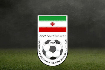 حمله عضو فدراسیون فوتبال به زنوزی؛ بساط بگم، بگم را در فوتبال جا انداخته‌اند