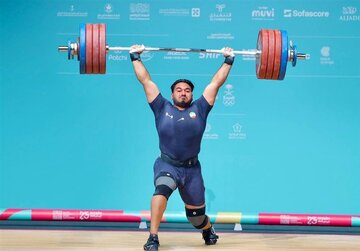 یک ایرانی در جمع بهترین وزنه‌برداران جهان