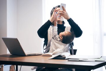 دورکاری در خانه؛ راحتی یا انزوا برای زنان؟