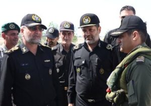 بازدید جانشین نیروی دریایی ارتش از هوادریای منطقه سوم نبوت/ رمز موفقیت عملیات های دریایی به روایت امیردریادار فرامرز بمانی