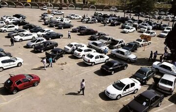 ریزش سنگین قیمت خودرو در بازار/ ترمز گرانی کشیده شد! + جدول قیمت