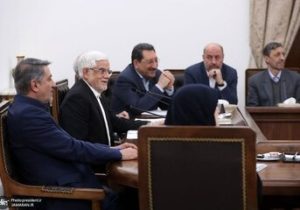 عارف: تعامل پایدار با نهادهای اجتماعی–اقتصادی اولویت دولت است / اجرای طرحهای کلان بدون نخبگان و نهادهای اجتماعی ممکن نیست