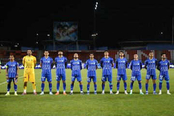 مربی جدید استقلال وارد تهران شد