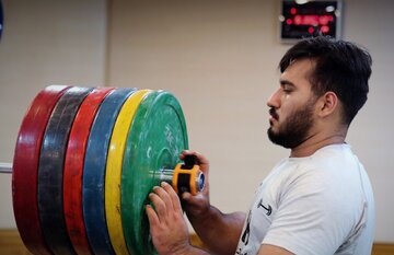 نصیری: رقبا را پشت سر می گذارم/ طلایم را به مردم ایران تقدیم می کنم