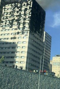 آتشسوزی در یکی از برجهای چیتگر؛ عملیات جستجو ادامه دارد