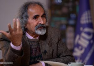 آزاد ارمکی: طبقه متوسط راه نجات کشور است/ با ایدئولوژی نواسلام‌گرایی رادیکال در ایران مشکل دارم/ ترامپ محصول بورژوازی غربی است و طبقه متوسط مزاحمش است