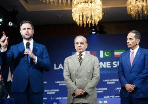 تحلیل تریتا پارسی از تصویری که نخست وزیر قطر از مذاکرات منتشر کرد؛ شگفتآور است!/ عکس